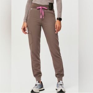 FIGS Zamora Jogger Smokey Taupe Small